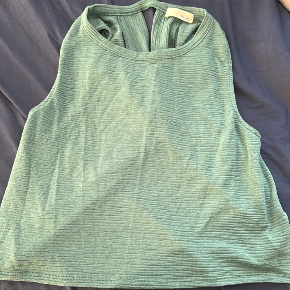 Large heatherly top